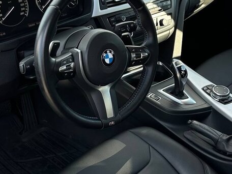 2012 BMW 3 серии 320i VI (F3x), чёрный, 1390000 рублей, вид 4