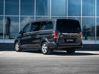 2019 Mercedes-Benz V-Класс Long 300 d длинный III (W447) Рестайлинг, чёрный, 7550000 рублей, вид 2