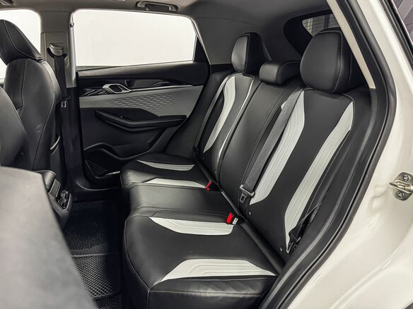 2023 Geely Coolray (Binyue Cool) I Рестайлинг, белый, 1949000 рублей - вид 8
