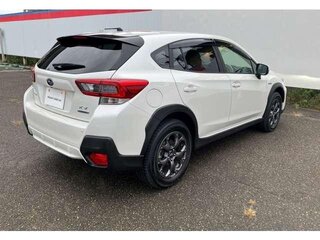 2022 Subaru XV II Рестайлинг, белый, 1736111 рублей, вид 2