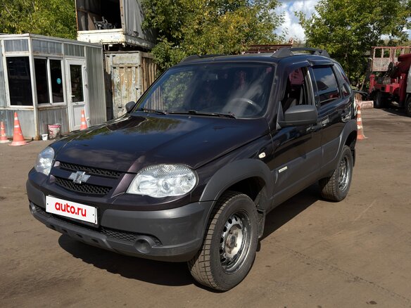 2015 Chevrolet Niva I Рестайлинг, коричневый, 305000 рублей