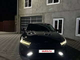 2020 Kia K5 III, чёрный, 2100000 рублей, вид 2