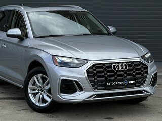 2021 Audi Q5 45 TFSI II (FY) Рестайлинг, серебристый, 3829000 рублей, вид 4