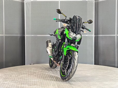2019 Kawasaki Z 400, чёрный, 595000 рублей, вид 3