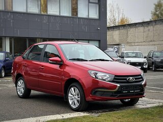 2026 Lada (ВАЗ) Granta I Рестайлинг, красный, 1310000 рублей, вид 2