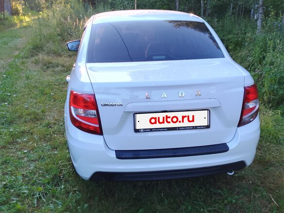 2023 Lada (ВАЗ) Granta I Рестайлинг, белый, 730000 рублей - вид 3