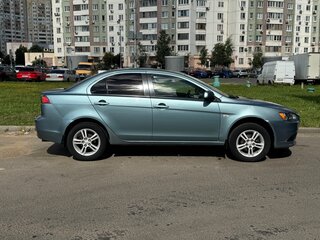 2011 Mitsubishi Lancer X Рестайлинг, зелёный, 690000 рублей, вид 4