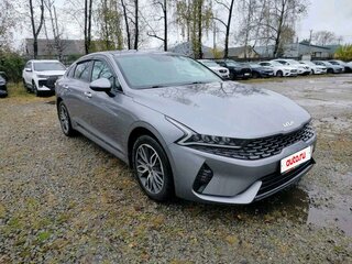 2022 Kia K5 III, серый, 2650000 рублей, вид 1