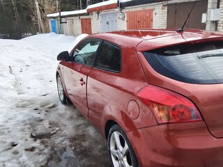 2008 Kia Ceed I, красный, 600000 рублей, вид 5
