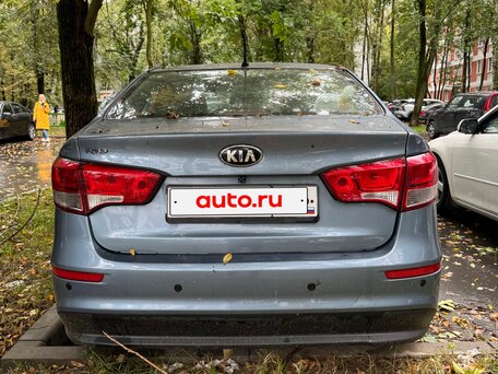2015 Kia Rio III Рестайлинг, голубой, 899000 рублей, вид 3