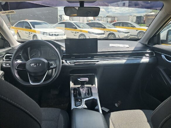 2023 Geely Emgrand II, белый - вид 4
