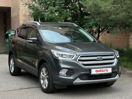 2019 Ford Kuga II Рестайлинг, серый, 1480000 рублей, вид 3