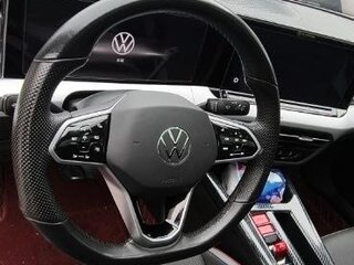 2023 Volkswagen Lamando L II, красный, 1980000 рублей, вид 4
