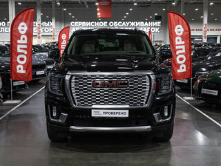 2022 GMC Yukon V, чёрный, 7642936 рублей, вид 4