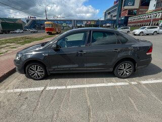 2016 Volkswagen Polo V Рестайлинг, серый, 950000 рублей, вид 5