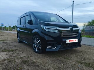 2021 Honda Stepwgn Spada V Рестайлинг, чёрный, 2280000 рублей, вид 4