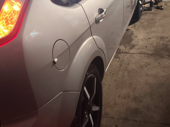 2010 Ford Focus II Рестайлинг, серебристый, 790000 рублей - вид 14