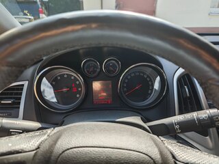 2012 Opel Astra GTC J Рестайлинг, жёлтый, 1800000 рублей, вид 5