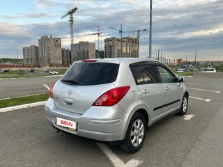 2010 Nissan Tiida I Рестайлинг, серебристый, 520000 рублей, вид 2