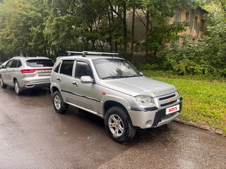 2007 Chevrolet Niva I, серебристый, 195000 рублей, вид 1