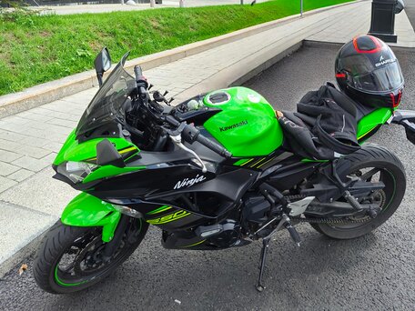 2018 Kawasaki Ninja 650, зелёный, 500000 рублей, вид 1