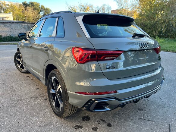 2026 Audi Q3 35 TFSI II (F3), серебристый, 3650000 рублей - вид 5