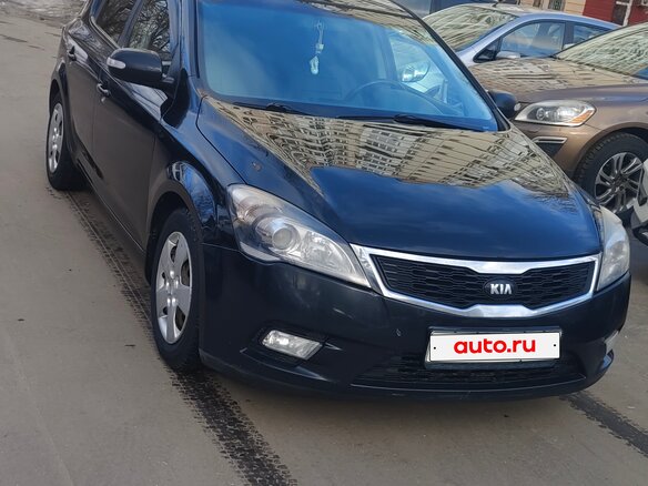 2012 Kia Ceed I Рестайлинг, чёрный, 680000 рублей