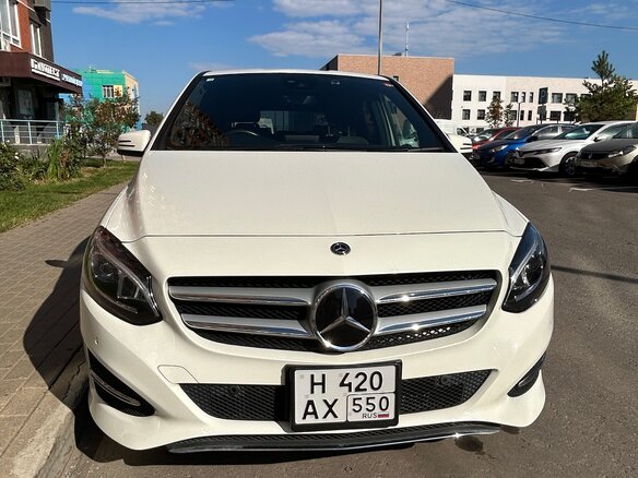 2018 Mercedes-Benz B-Класс 180 II (W246) Рестайлинг, белый, 1800000 рублей - вид 1