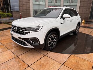 2023 Volkswagen Tayron I Рестайлинг, белый, 2210548 рублей, вид 2