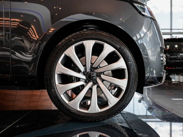 2026 Land Rover Range Rover D350 MHEV V, серый - вид 6