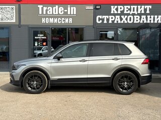 2021 Volkswagen Tiguan II Рестайлинг, серебристый, 2750000 рублей, вид 5
