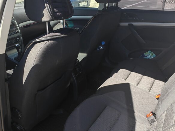 2013 Skoda Octavia II (A5) Рестайлинг, белый, 650000 рублей - вид 13