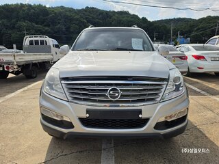 2014 SsangYong Rexton III, серебристый, 1440000 рублей, вид 1
