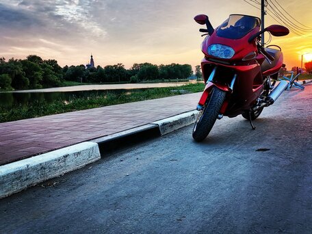 2001 Ducati ST, красный, 380000 рублей, вид 3