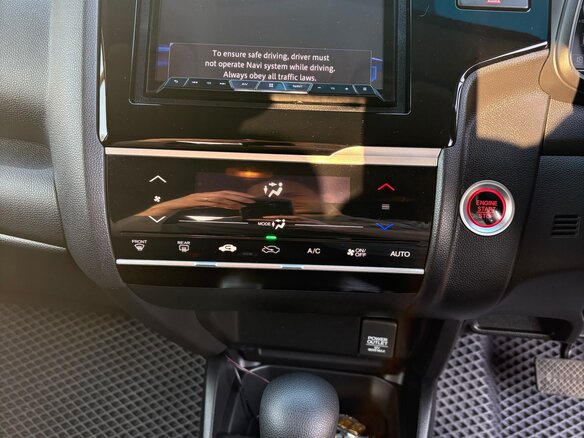 2019 Honda Fit III Рестайлинг, чёрный, 1140000 рублей - вид 30