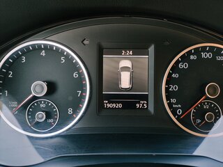 2013 Volkswagen Tiguan I Рестайлинг, красный, 1490000 рублей, вид 3