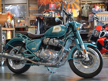 2026 Royal Enfield Classic 650, голубой, 722000 рублей, вид 4