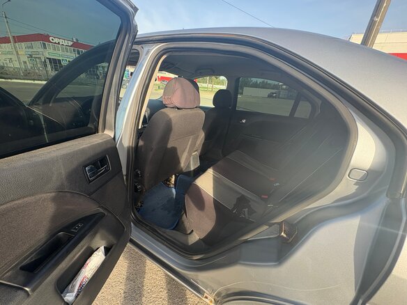 2006 Ford Mondeo III Рестайлинг, серебристый, 400000 рублей - вид 18
