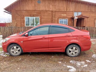 2012 Hyundai Solaris I, пурпурный, 750000 рублей, вид 2