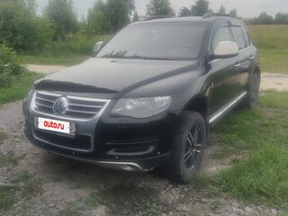 2009 Volkswagen Touareg I Рестайлинг, чёрный, 950000 рублей, вид 1