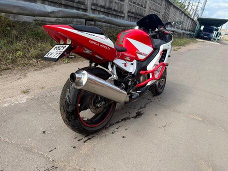 2001 Honda CBR 600F, красный, 350000 рублей, вид 4