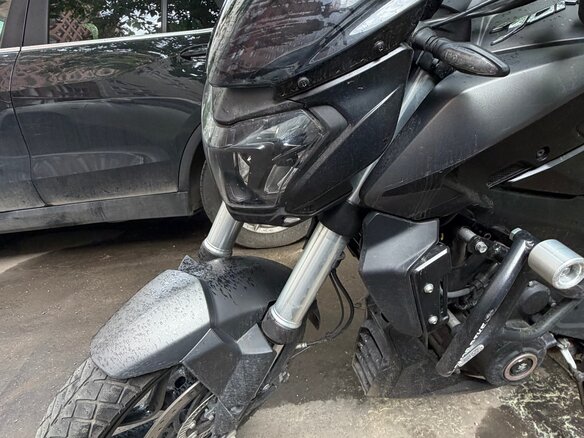 2022 Bajaj Dominar 400, чёрный, 300000 рублей - вид 6