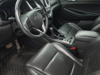 2018 Hyundai Tucson III, бежевый, 2150000 рублей, вид 5