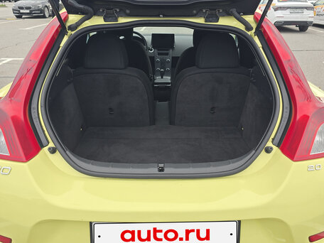 2012 Volvo C30 I Рестайлинг, жёлтый, 970000 рублей, вид 5
