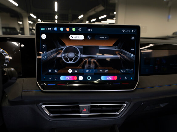 2026 Volkswagen Tiguan L Pro III (China Market), серый, 5000000 рублей - вид 24
