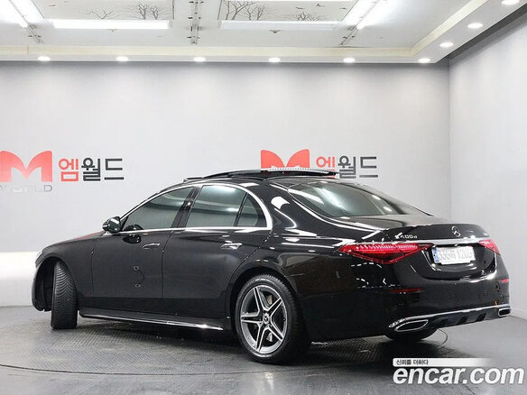 2023 Mercedes-Benz S-Класс 400 d 4MATIC VII (W223), чёрный, 9000000 рублей - вид 2
