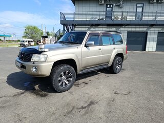 2005 Nissan Safari V (Y61), золотистый, 3820000 рублей, вид 1