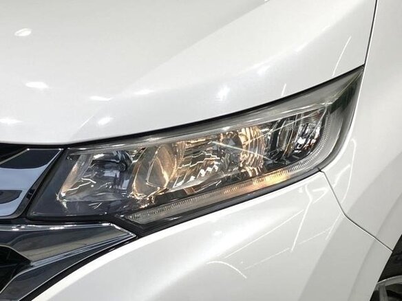 2019 Honda Freed II, белый, 1350000 рублей - вид 5