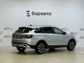 2024 Lada (ВАЗ) Vesta SW Cross I Рестайлинг (NG), серебристый, 1690000 рублей, вид 4