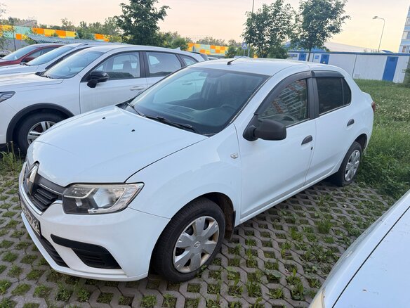 2018 Renault Logan II Рестайлинг, белый, 599000 рублей - вид 1
